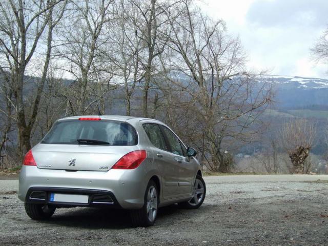 http://www.forum-peugeot.com/Forum/mesimages/20489/308 de Guillj- 34.jpg